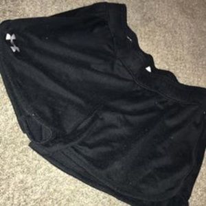 Black underamour shorts